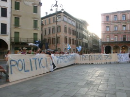 Striscione 1